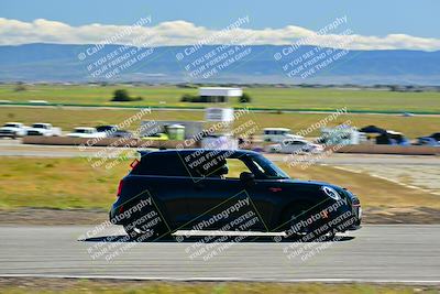 media/Apr-06-2024-Extreme Speed (Sat) [[3431b70655]]/Blue-Beginner/Session 3 (Turns 2 and 3)/